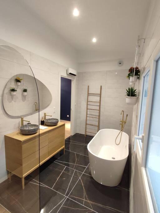 Appartement Le Secret 140M2, Proche Sanctuaires, Climatise Лурд Екстериор снимка